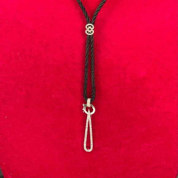 FIVE NECKLACES IN ONE - Picture 8 of 15